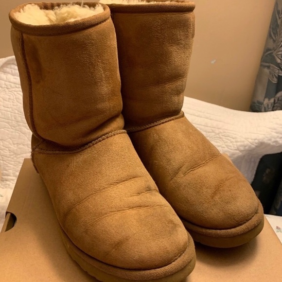 UGG Shoes Used Classic Ugg Boots Poshmark